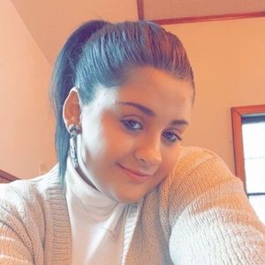 Meet your Posher, Baylee